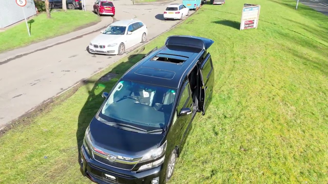 #4 2012 Toyota Vellfire