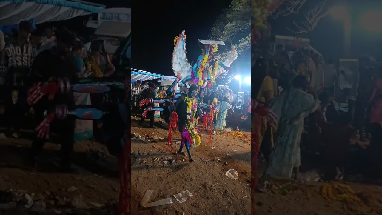 வேலூர் பாலாற்றங்கரையில் நடைபெறும் மயானக் கொள்ளை திருவிழா,  சிவராத்திரிக்கு அடுத்த நாள்,  அம்மன் 