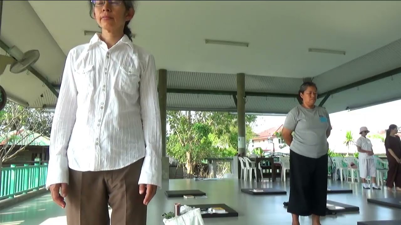 นำปฏิบัติธรรมเดินจงกรมเปิดการอบรมคอร์สบ้านสวนศีล ภาคบ่ายวันที่ ๒๕ กุมภาพันธ์ ๒๕๖๙