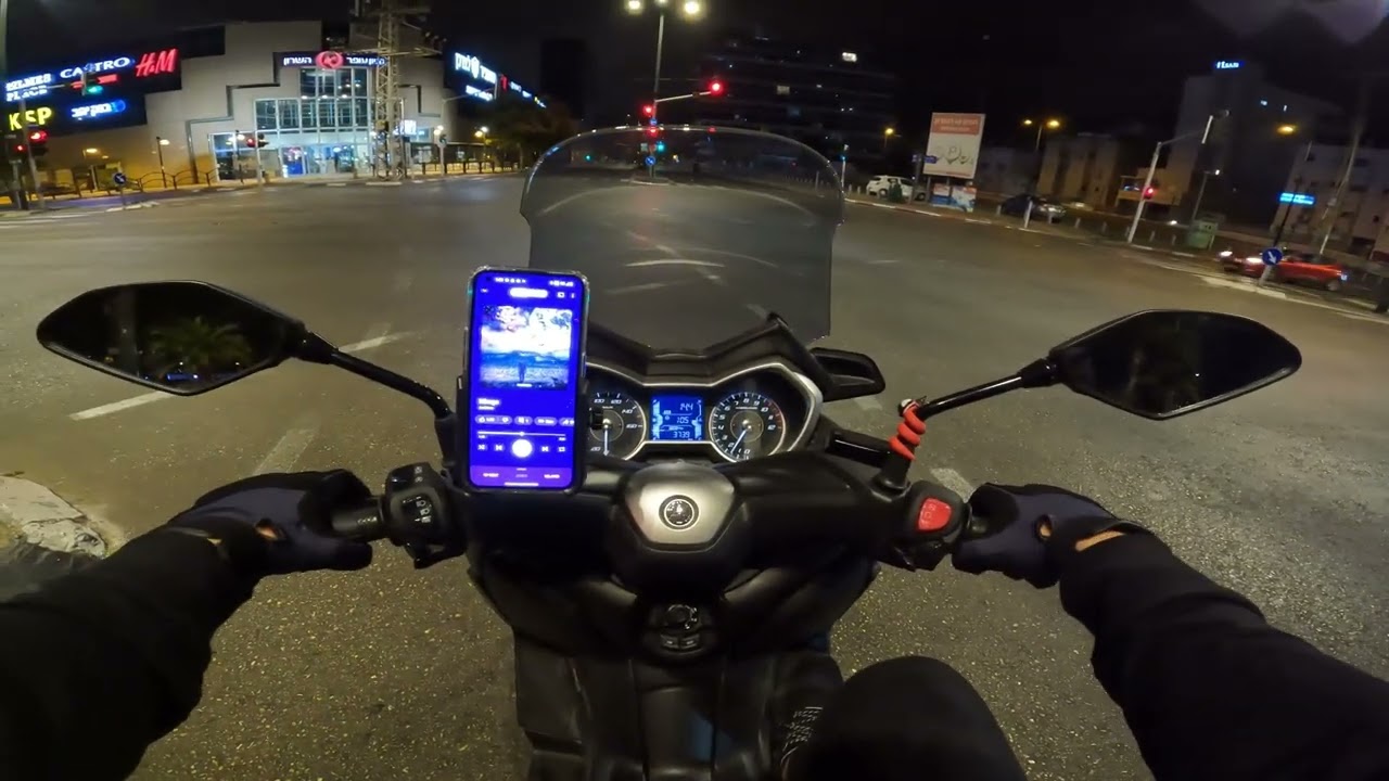 Night Ride | Yamaha Xmax 125