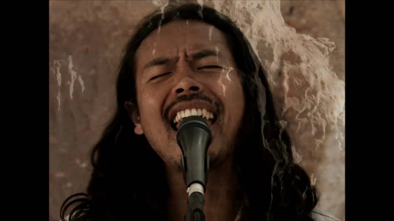 The Temper Trap - Lost [Official Video]