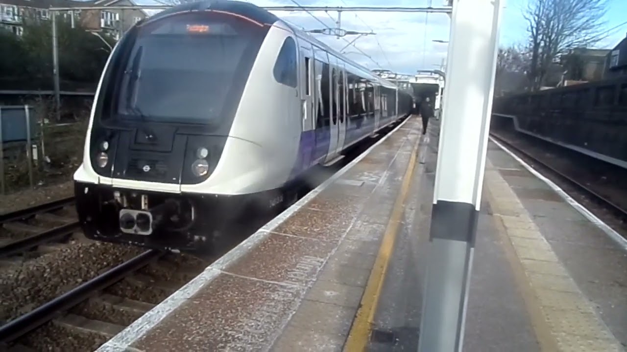 Trains at Manor Park 22/3/25