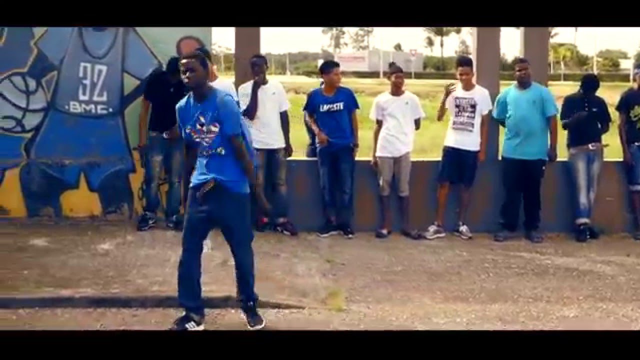 CHOUCHOU BAD MAN TALK (Clip Officiel)