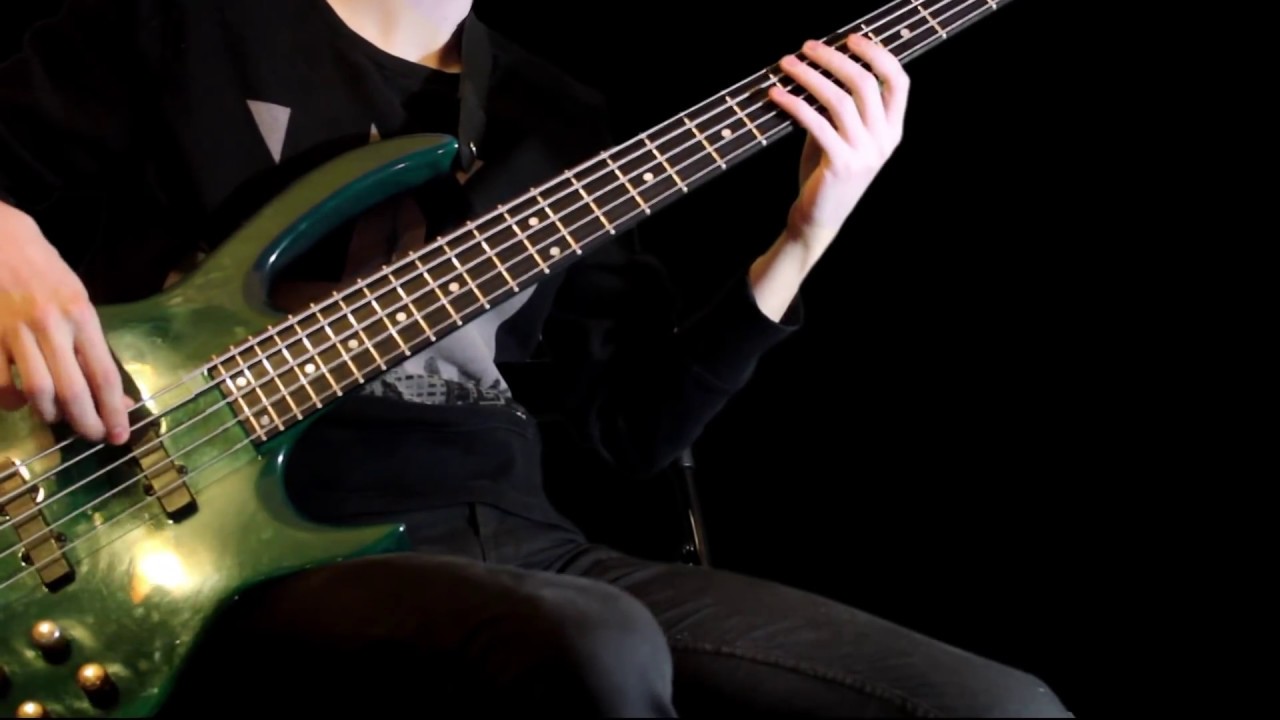 Tweaker (Chris Vrenna & Clint Walsh) – Doom 3 Theme (bass cover)