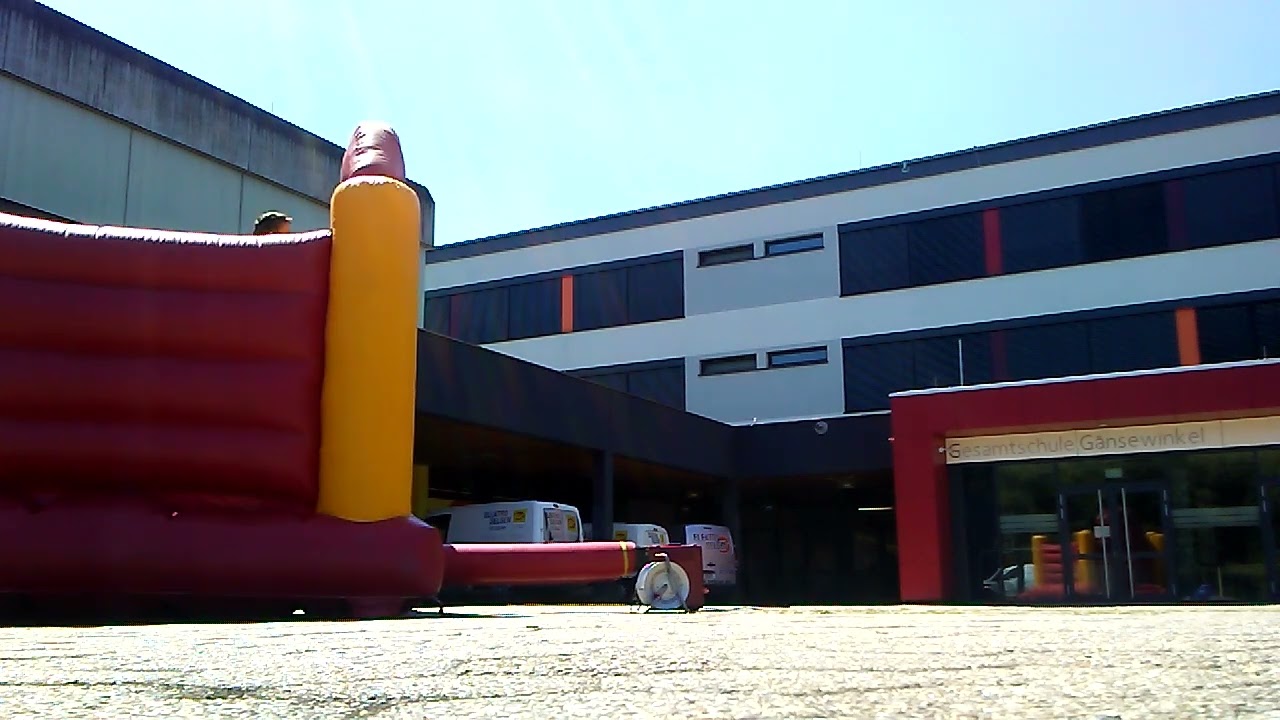 hüpfburg schwerter spielmobil ca 2017