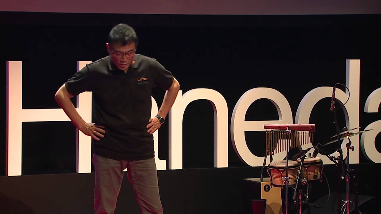 紙ヒコーキで世界を拓く | 戸田 拓夫 | TEDxHaneda