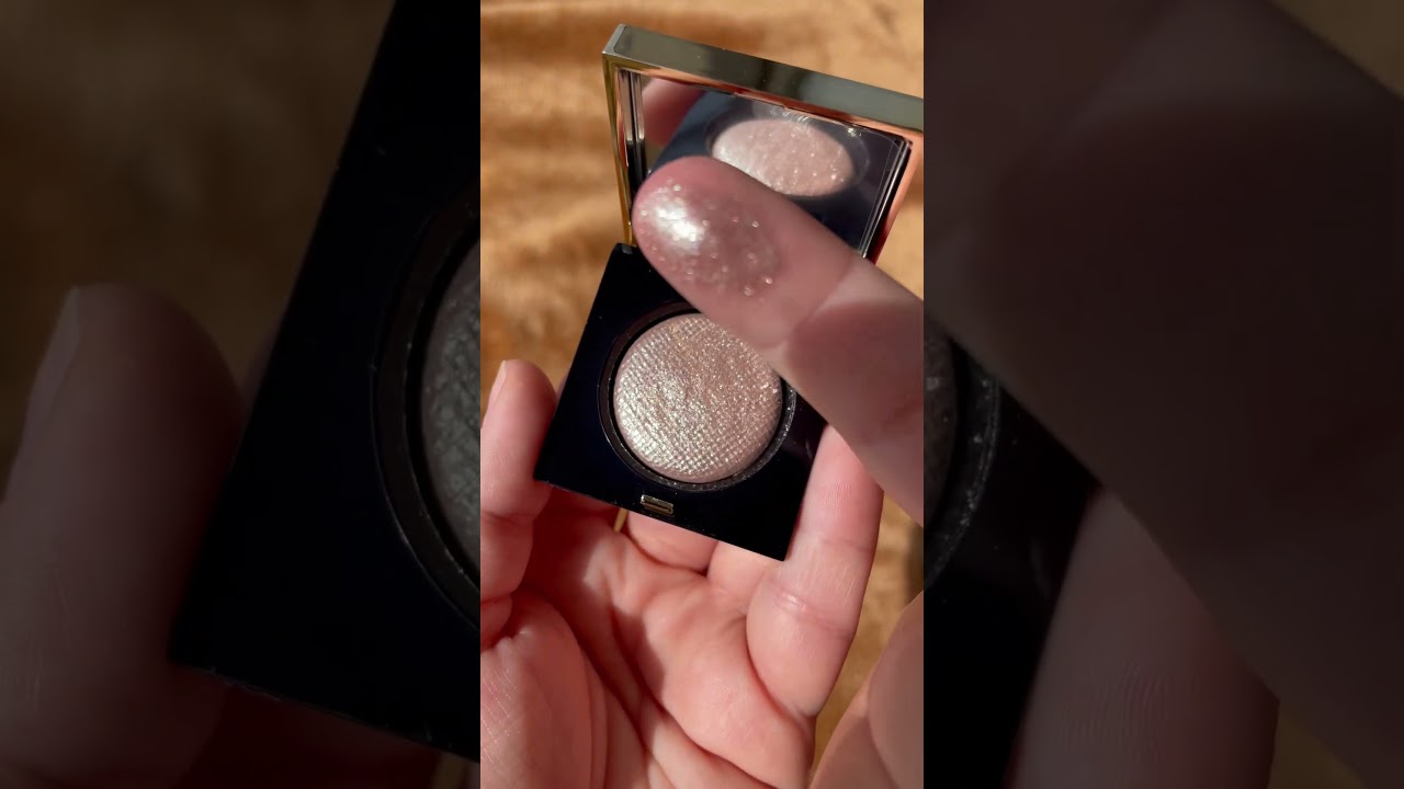 Bobbi brown luxe eyeshadow Moonstone #bobbibrown