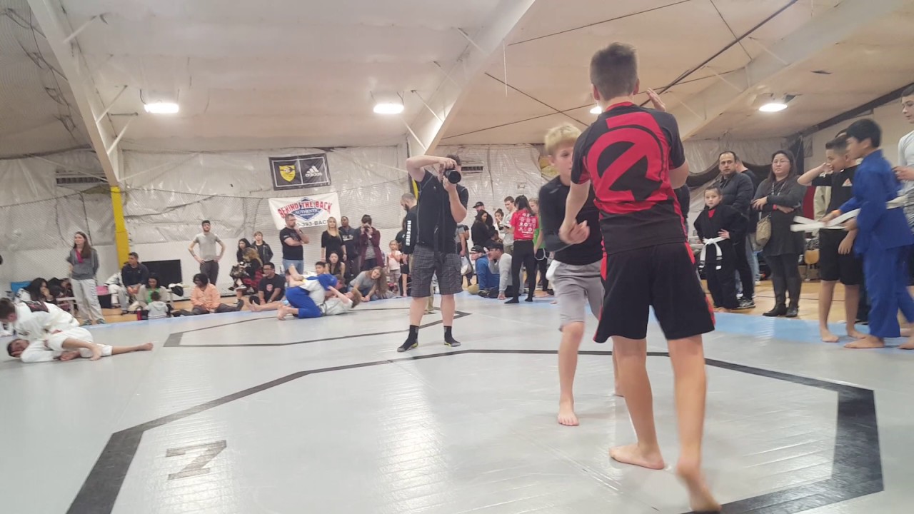 Austin. Representing team Pedro Sauer. Watch the self defense move on a tournament!