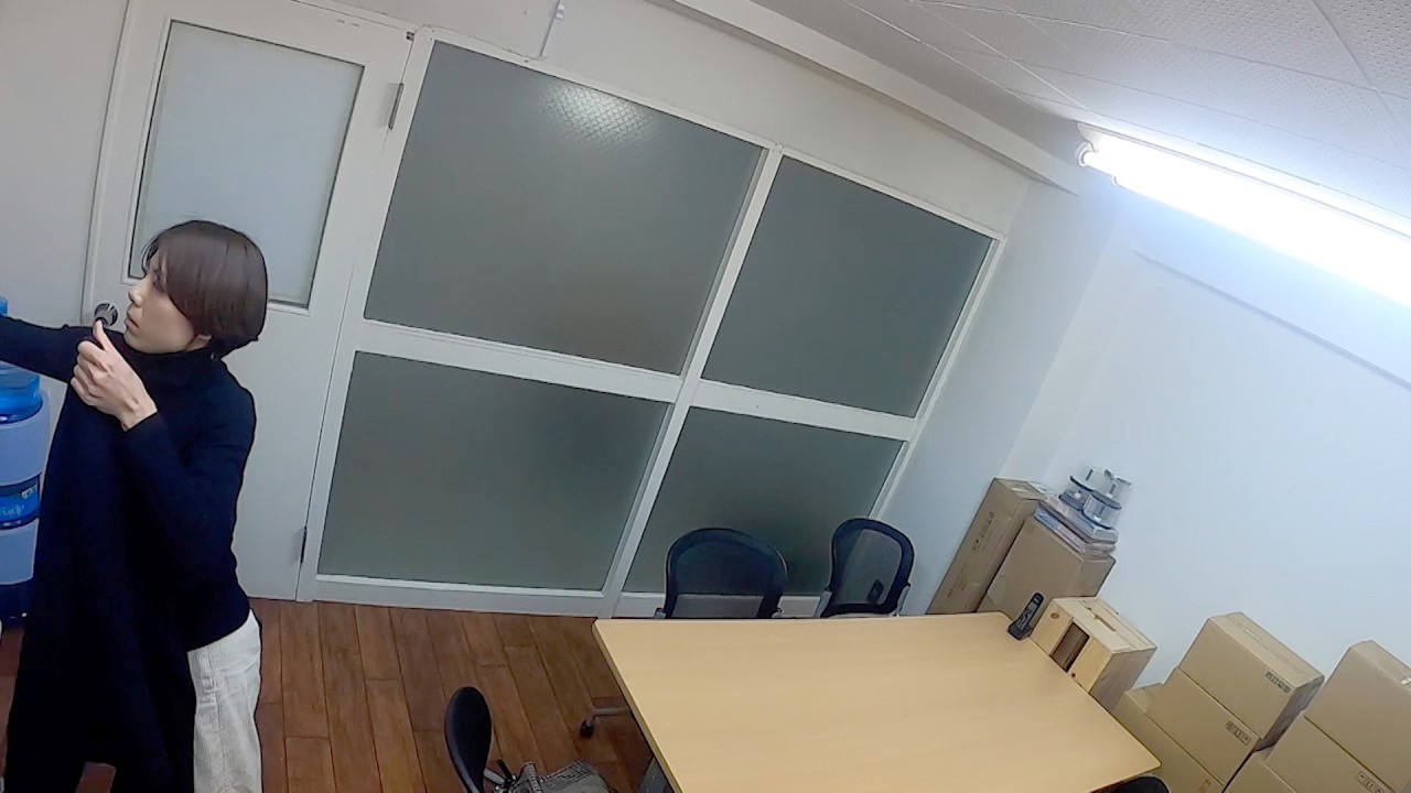 【心霊映像】あの人が消えた…スタッフルームにまで呪いが伝染してしまったのか…！【心霊闇動画48】