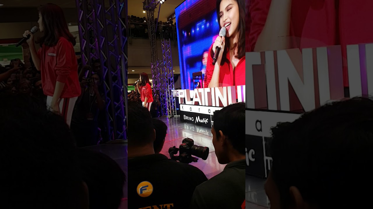 Maine Mendoza at the Platinum event April 21, 2018 at the Megamall event center