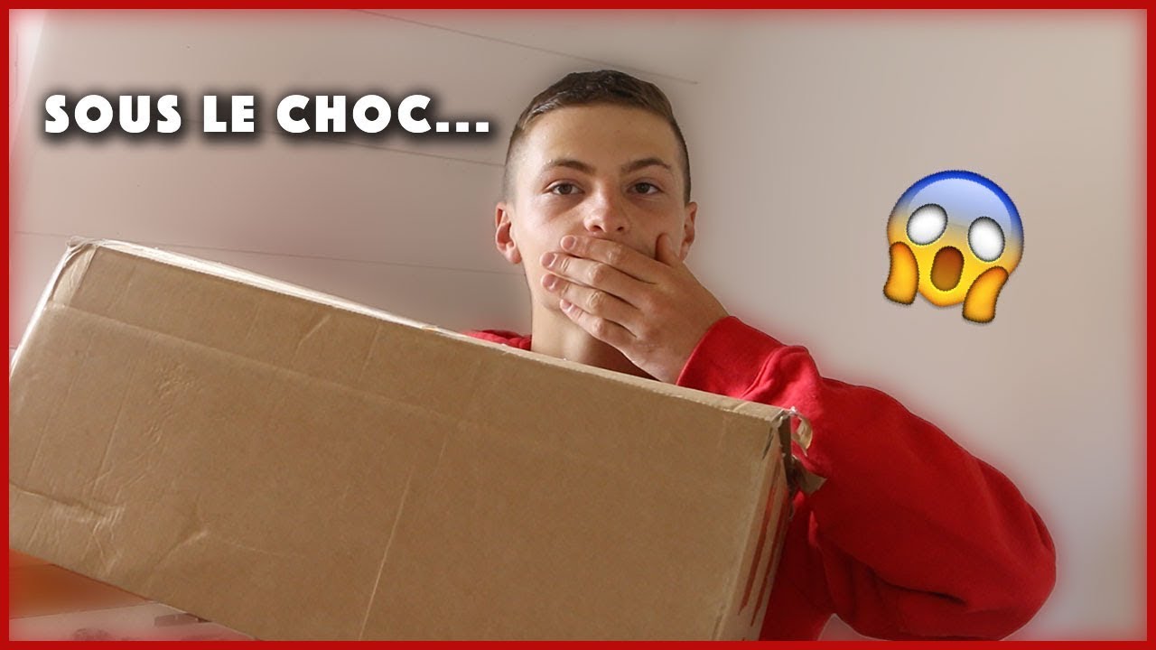 UN ABONNÉ M'ENVOIE UN COLIS SURPRISE...