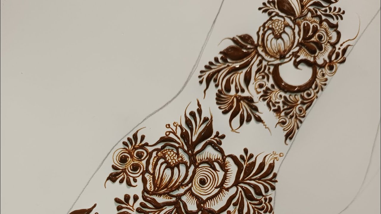 Very Beautiful 😍 Floral detailing Design 💞 By sara Mehendi Artist 😇
