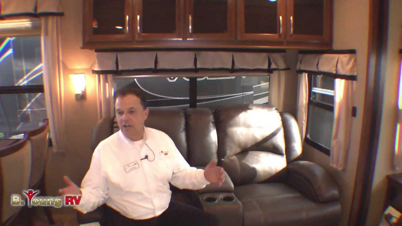 Stock #2565  2013 36-foot Solitude 5th Wheel (Frank Biggs)