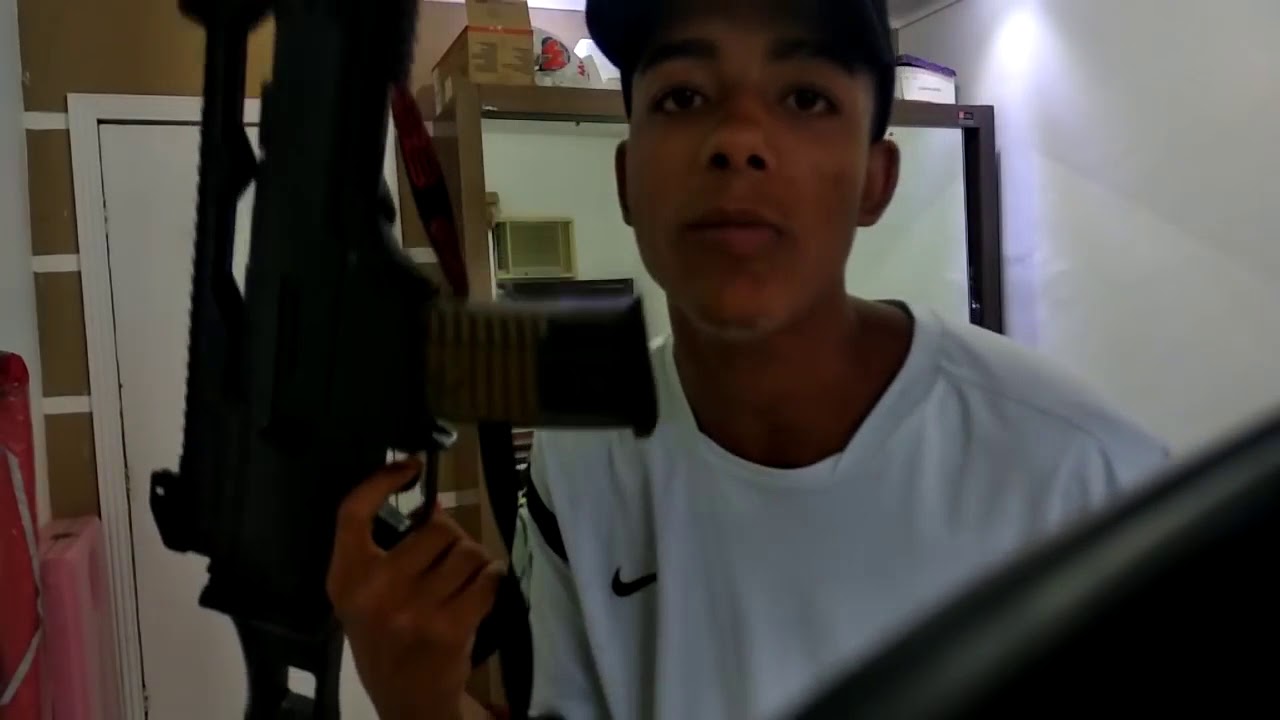 Vamos fazer um assalto a banco mae kkkkk