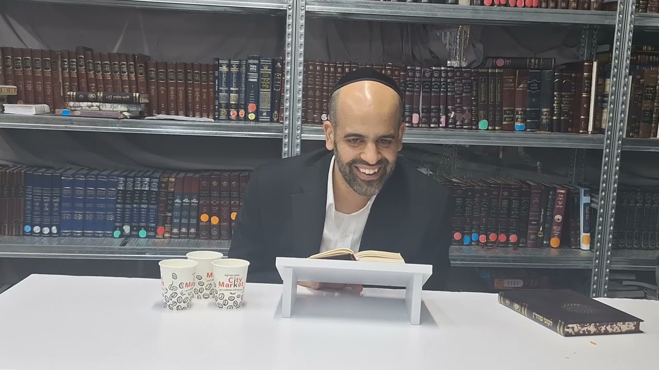 תן חיוך 💫🔥😄ה' אוהב אותך הרבה יותר ממה שנראה לך!