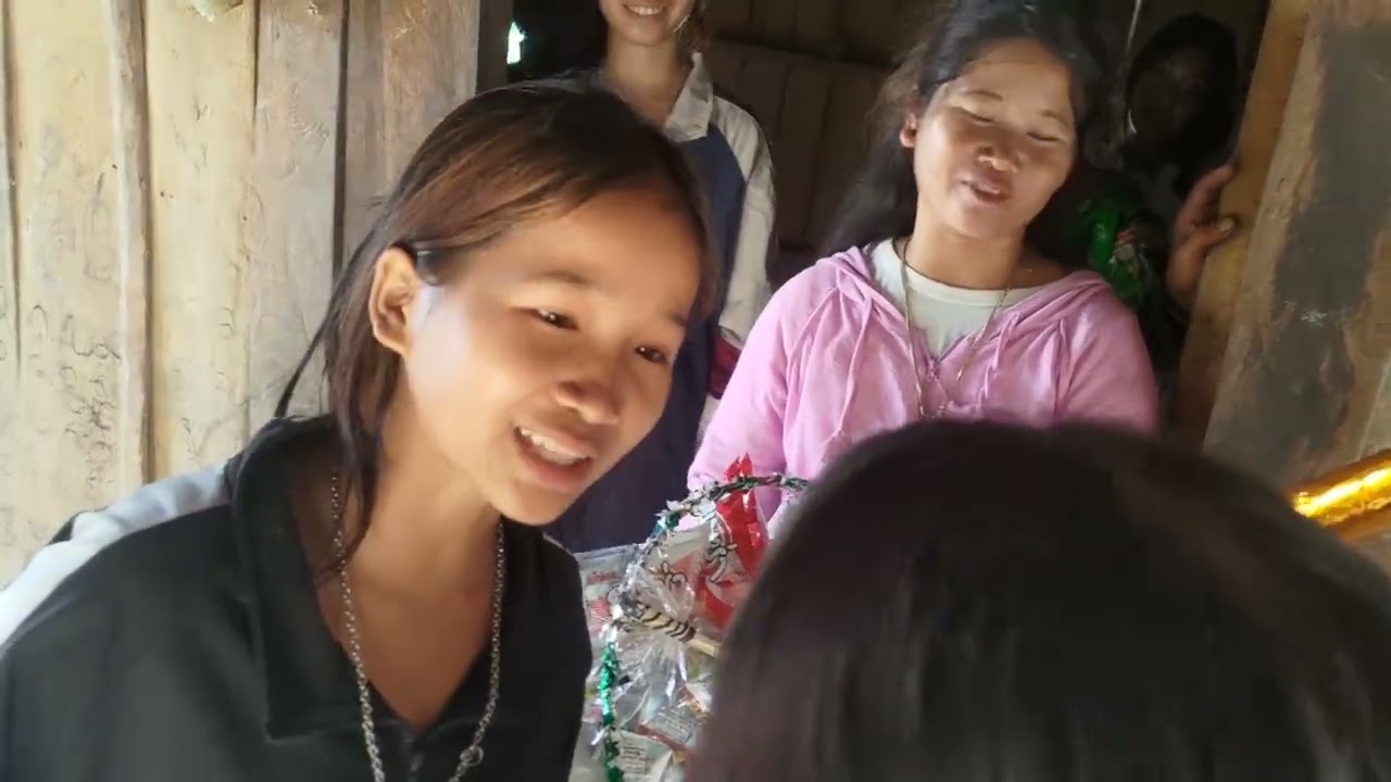 บลอยออกพรรษา เจ้าวิสัน เข้าทุกบ้าน ดาราอ้าง