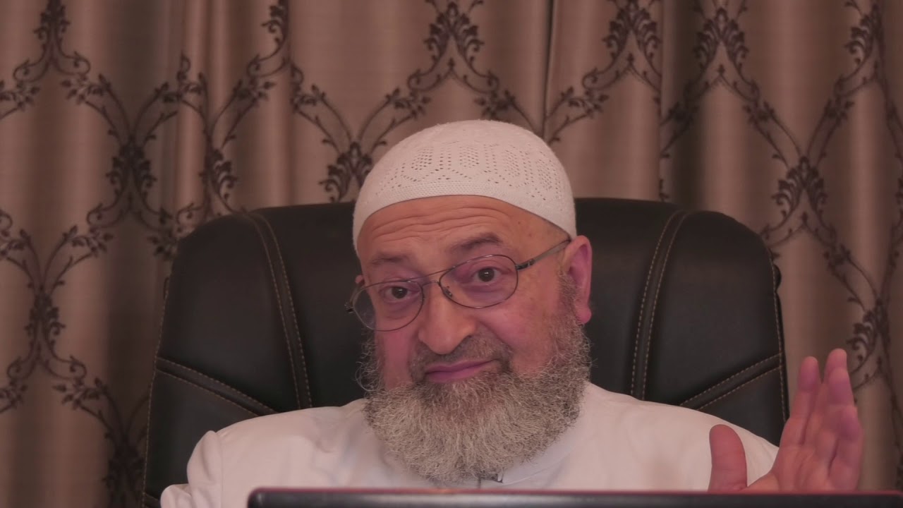 مشكلتنا مع جميل حليم أنه يعبد الله ولكن ليس وحده