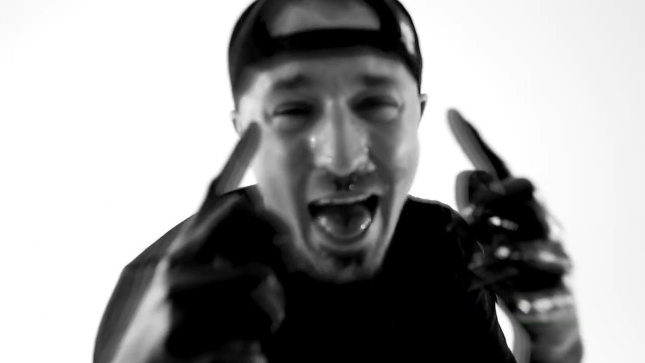 LEFT BETRAYED -FAKE SKIN- (Official Music Video)