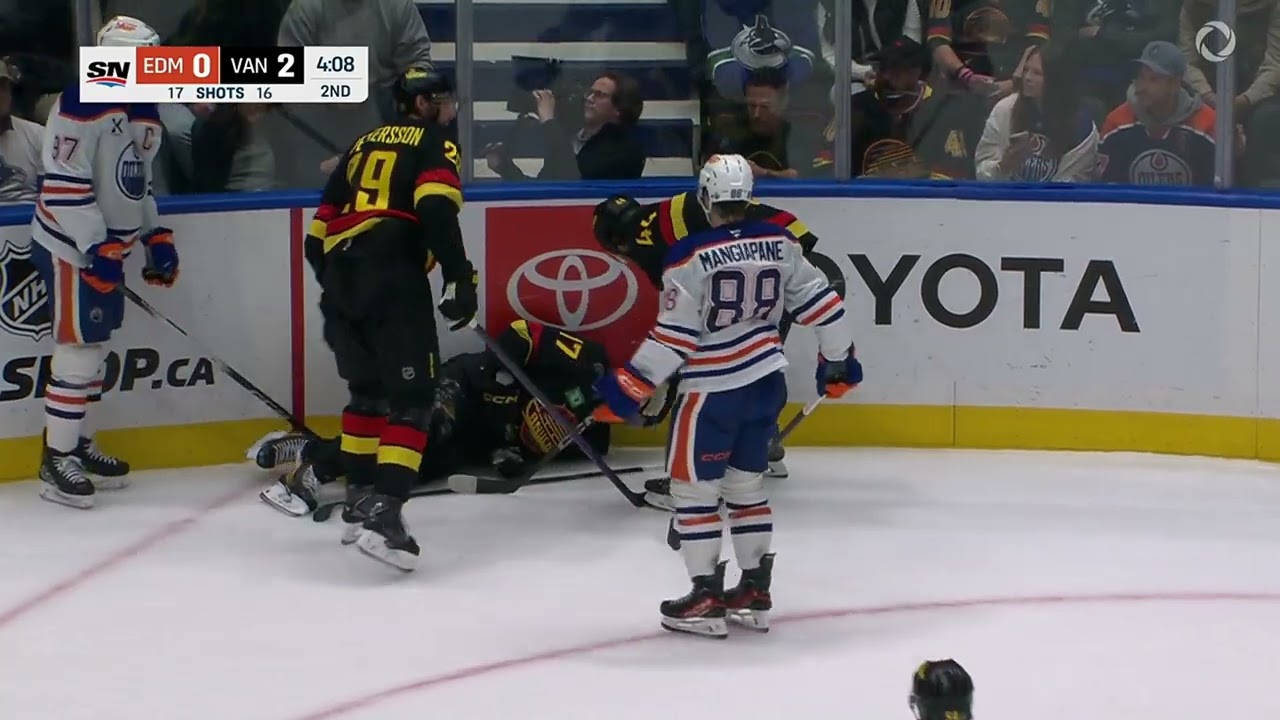 MUST SEE...Filip Hronek kisses the ice, OUCH!! Oilers @ Canucks, 26th Oct 2025