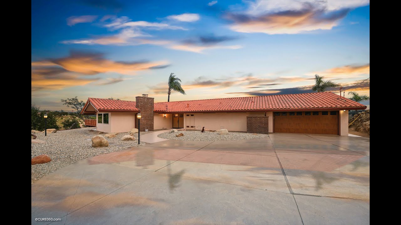 2371 Helen Road, Fallbrook, CA (Offered by Kurt Wannebo)