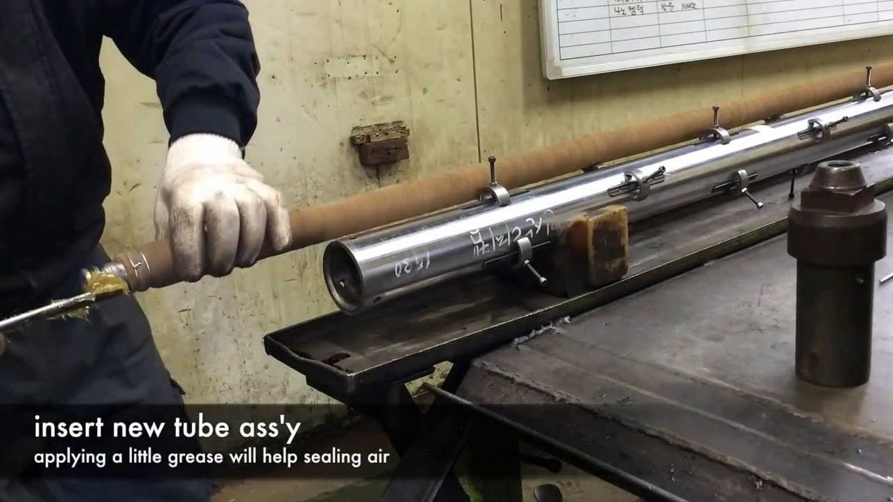 Air expanding shaft maintenance
