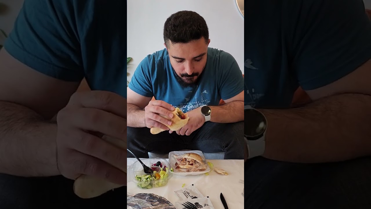 ڕیڤیوی خواردنی دار گەس