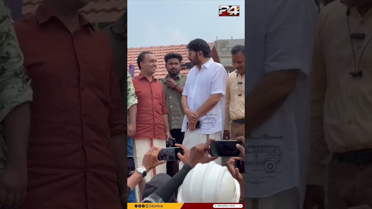 ടൗൺഷിപ്പ് സന്ദർശനത്തിടെ വയനാട് CPIM ജില്ലാ സെക്രട്ടറിയോട് അതൃപ്തി പ്രകടിപ്പിച്ച് മമ്മൂട്ടി