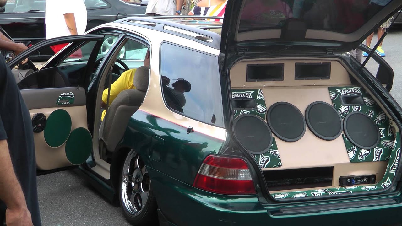 On Deck Custom Whips (Behind The Scene)