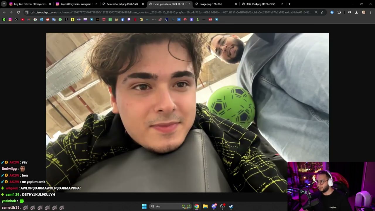 Eray - Instagram Etiketlenenlere Bakıyor (11.08.2024)
