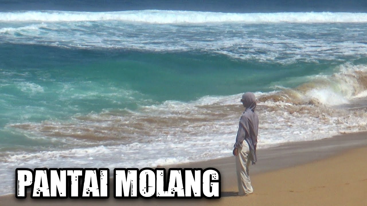 PANTAI MOLANG TULUNGAGUNG BLITAR