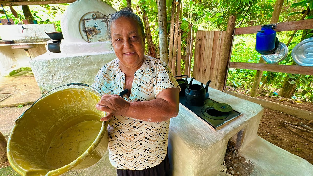 DIA DIA DA VOVÓ LUCIA NA ROÇA 