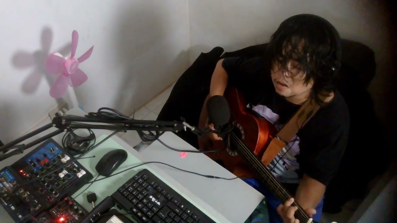 Himig ng musika  /acoustic/ @jeschitv