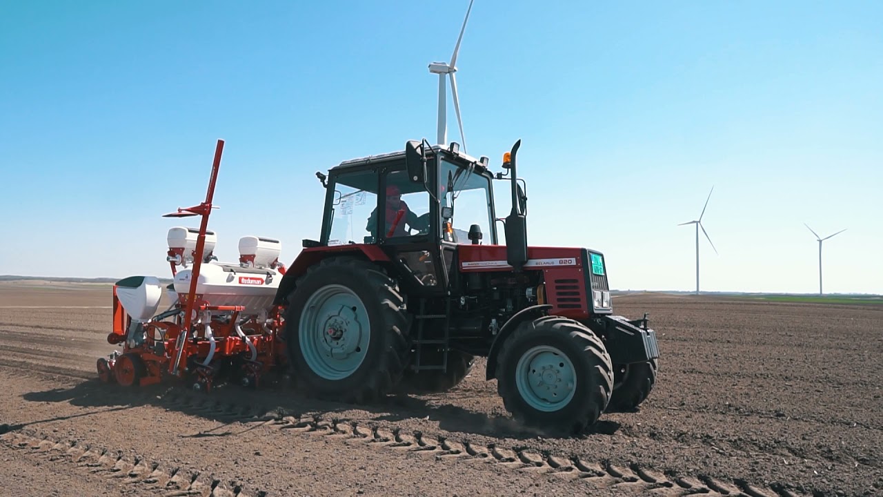 Belarus 820 i sejalica Ozduman HMVD-6
