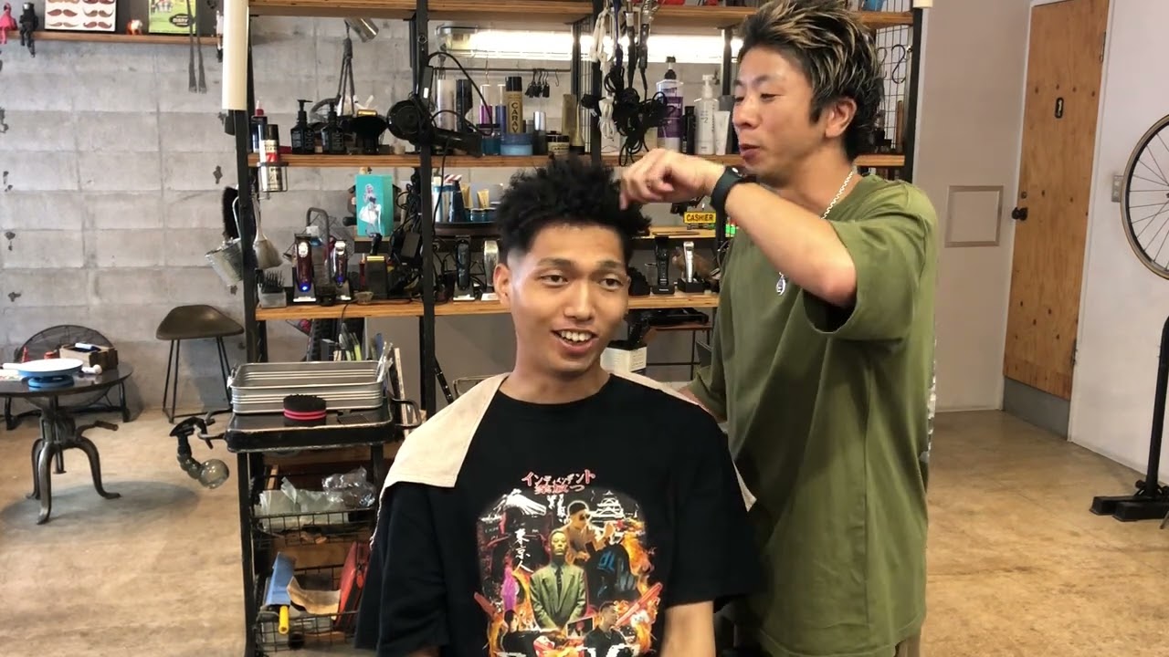 【スパイキーアフロ】朝のセットを捨てた男！再現性エグい“スタイリング剤不要”の スパイキーアフロ ってズルない？