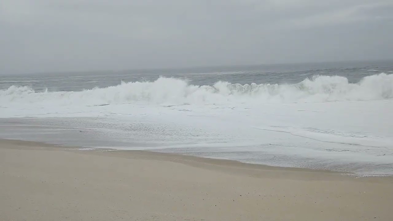 PESSOAL VEJAM COMO O MAR ESTÁ HOJE 🏄