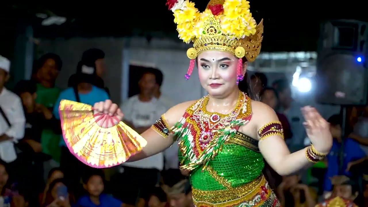 Arik Menggoyang di patas