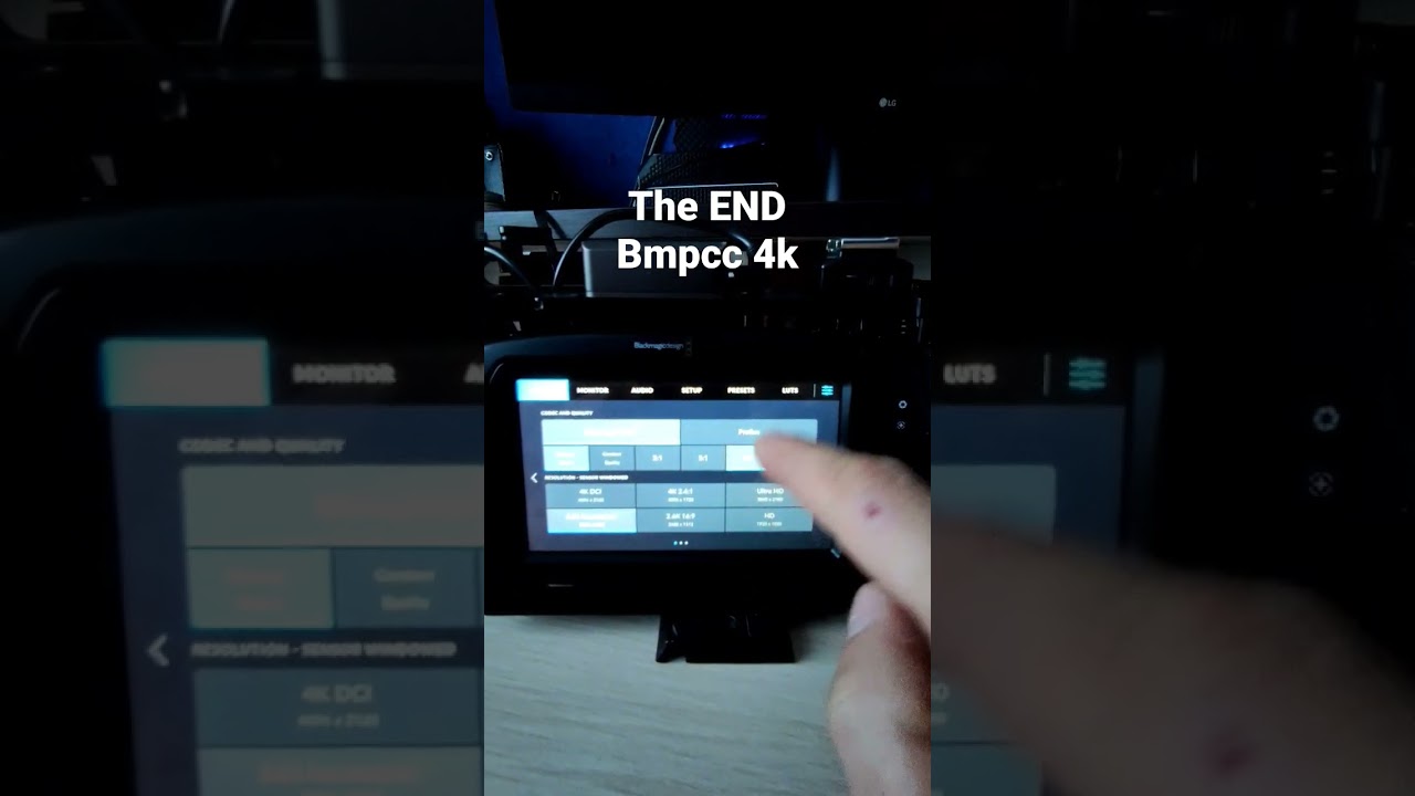 bmpcc 4k screen off