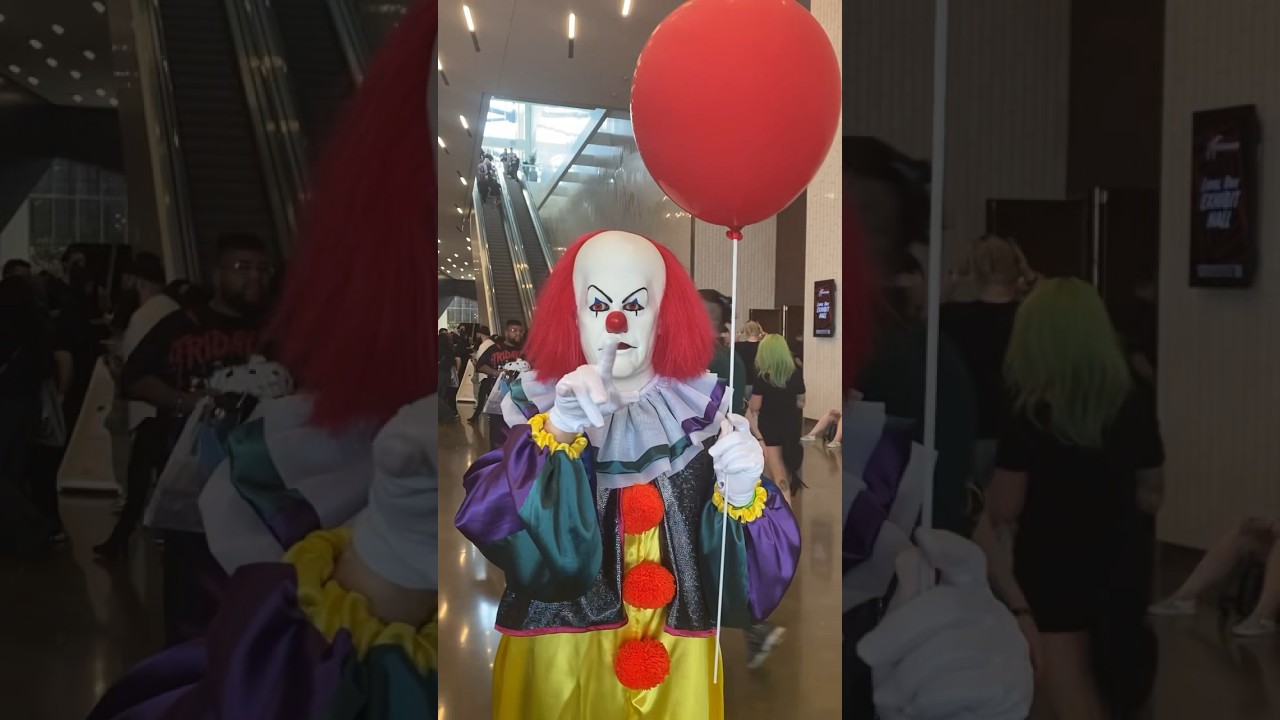 Pennywise is ready to PULL you in at Texas Frightmare Weekend 2024! 