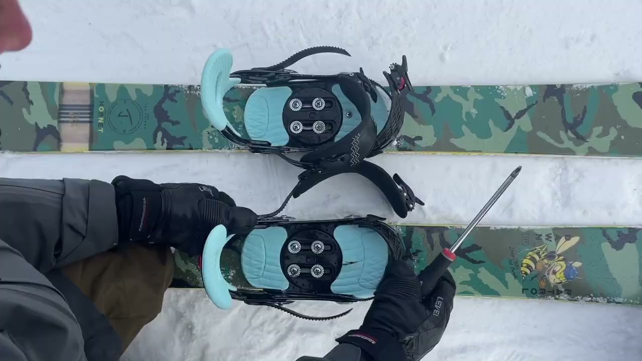 Skis built for snowboard bindings