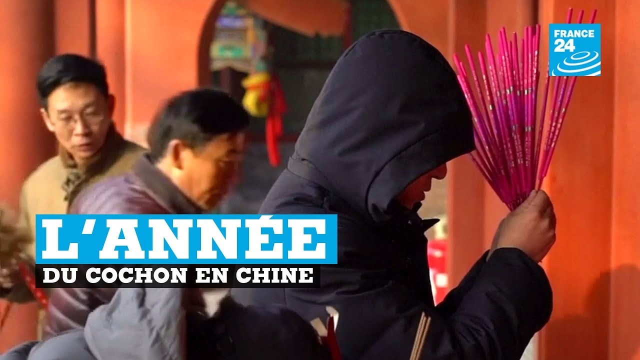 &Agrave; P&eacute;kin, des pri&egrave;res pour lancer l'ann&eacute;e du cochon