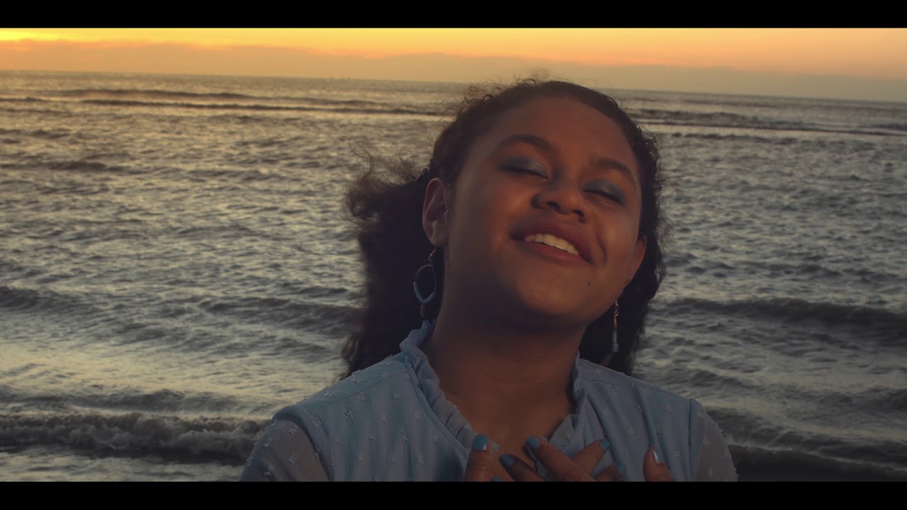 Yosina Roemajauw - 'The Past Is Past' (Official Video)
