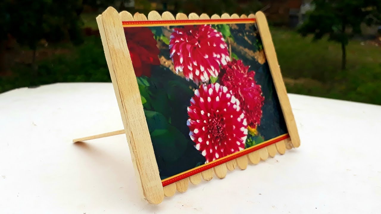 How to make ice cream stick photo frame.Diy ice cream stick photo frame craft.popsicle art and craft