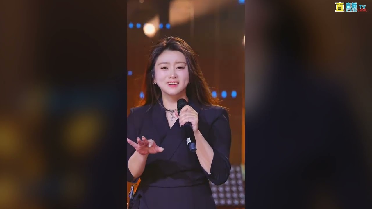 菲兒直播回放-20230716 (20:00 抖音直播YY4823)