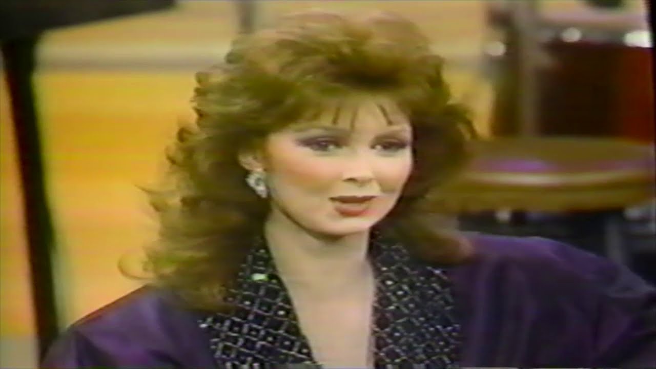 The Judds | Interview + Cry Myself to Sleep + Have Mercy & Grandpa | Phil Donahue Show (1986)