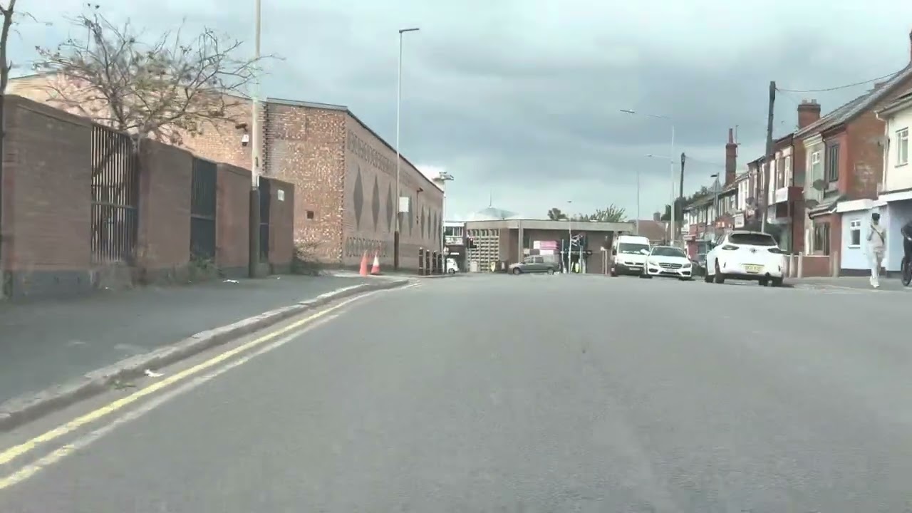 CANNOCK STREET GIPSY LANE YELLOW BOX (TEMPLE l TRAFFIC LIGHT)RIGHT
