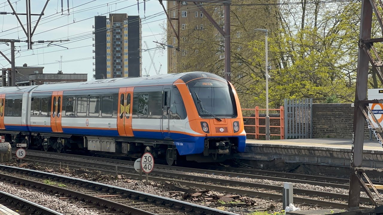 Trains at Hackney Downs | 13/04/2024
