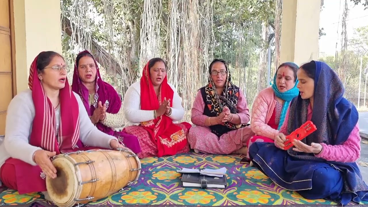 #bhajan चाहे ब्रहमा कहो चाहे विष्णु कहो महादेवा हरि ओम नमो भगवते वासुदेवा #shiv #kirtan 🙏🏻