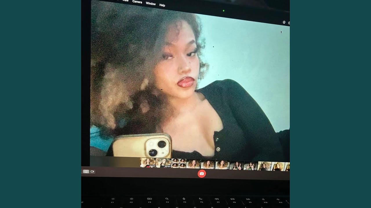 internet girl