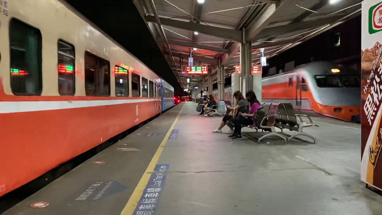 夜晚驚喜！7035莒光號回送車（運隔天642莒光號車廂），加掛的一節復興號的車廂