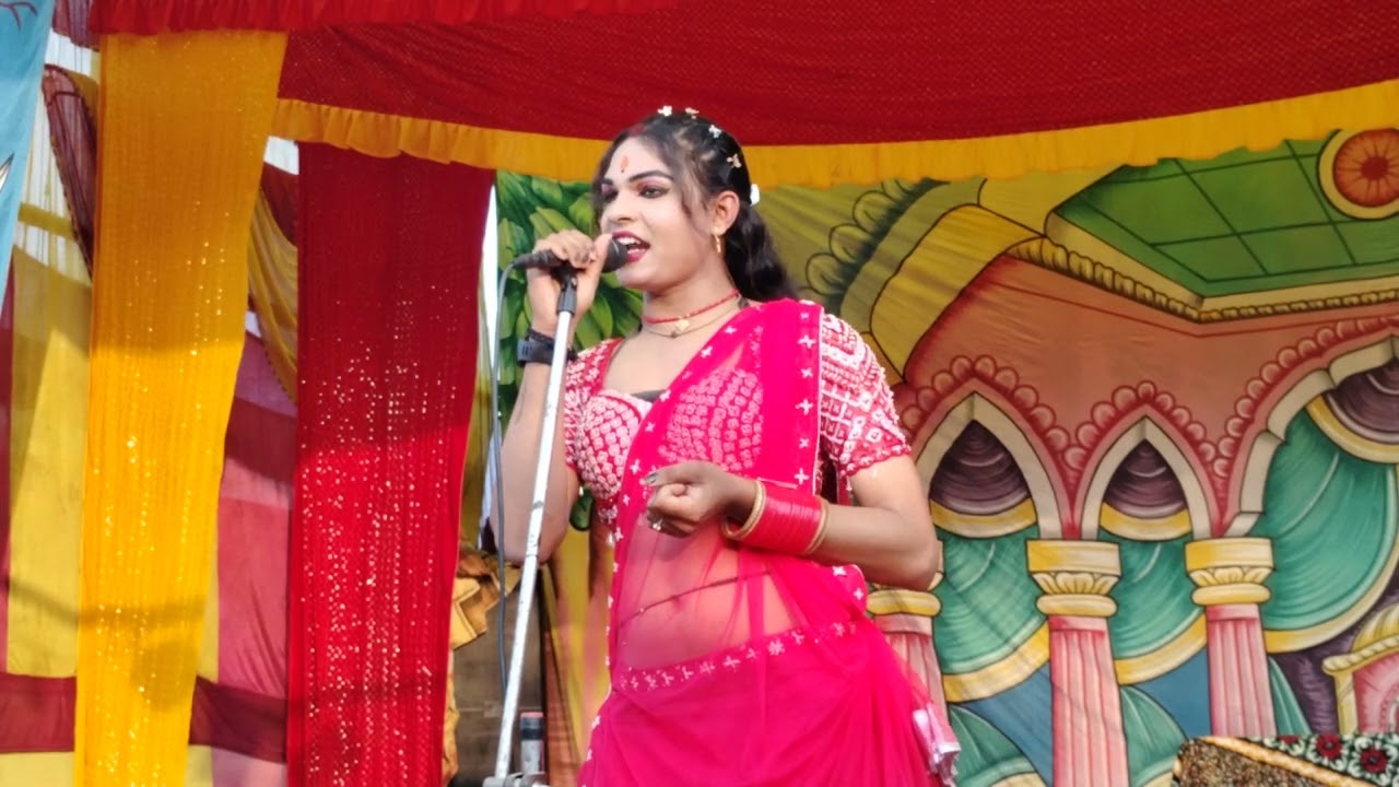 मिस मुस्कान रानी रामलीला ग्राम सतोह जालौन 